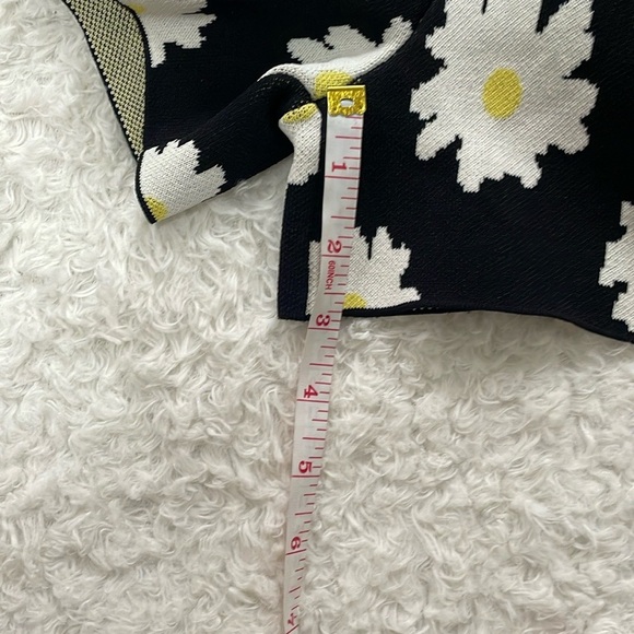 Sandro Paris-maje Floral Black and White Women's Shorts - Picture 15 of 16